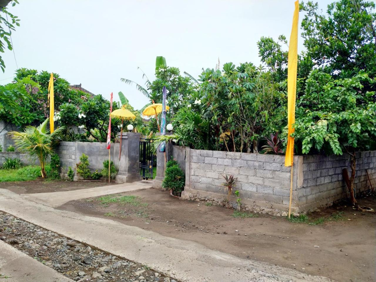 Angga Guest House Pemuteran Екстериор снимка