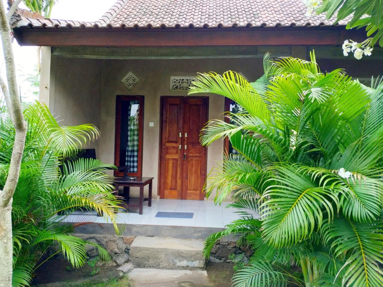 Angga Guest House Pemuteran Екстериор снимка