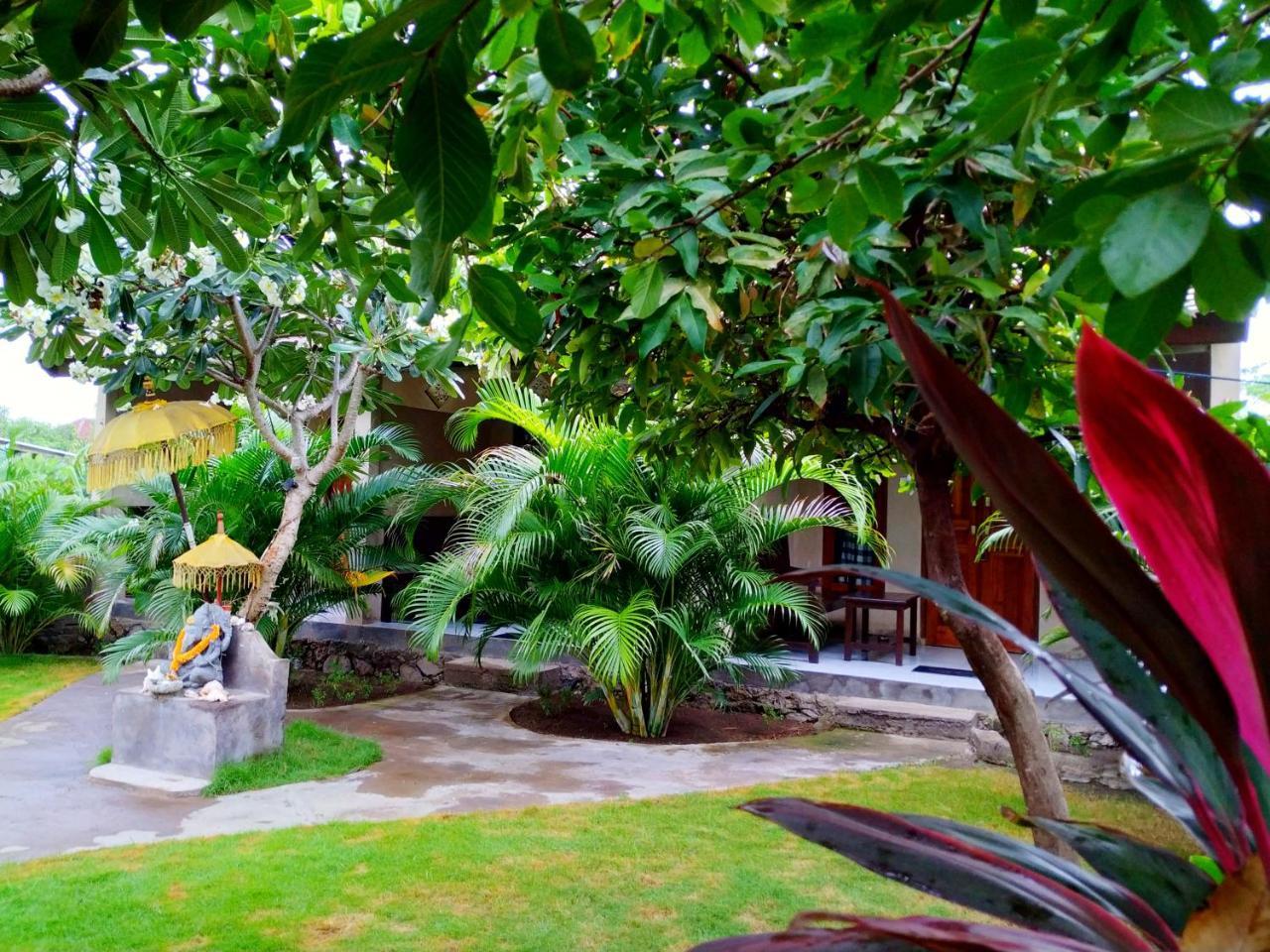 Angga Guest House Pemuteran Екстериор снимка