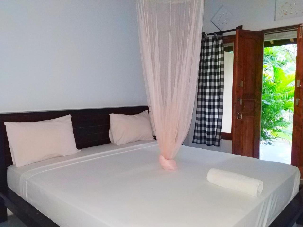 Angga Guest House Pemuteran Екстериор снимка